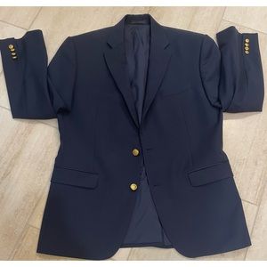 Mens Ralph Lauren blue blazer.
40R. Retail $199. Sale $49.
